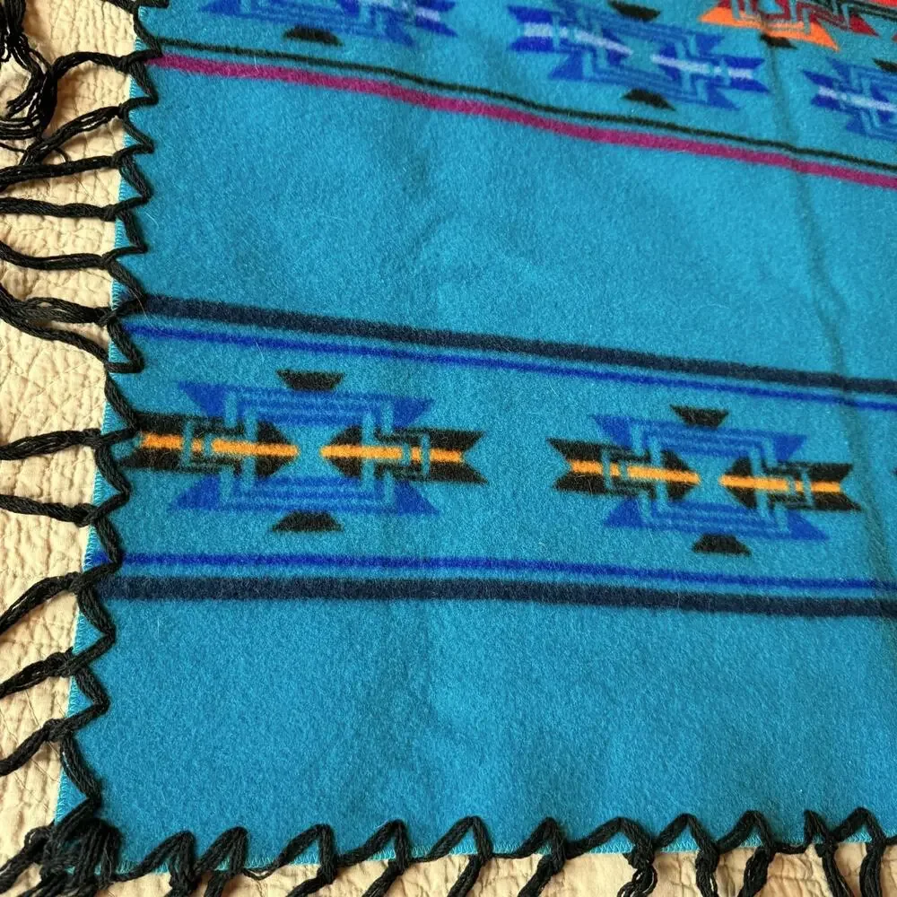 Vintage Pendleton Beaver State Robes And Shawls Aztec Blanket Blue Green 30x43